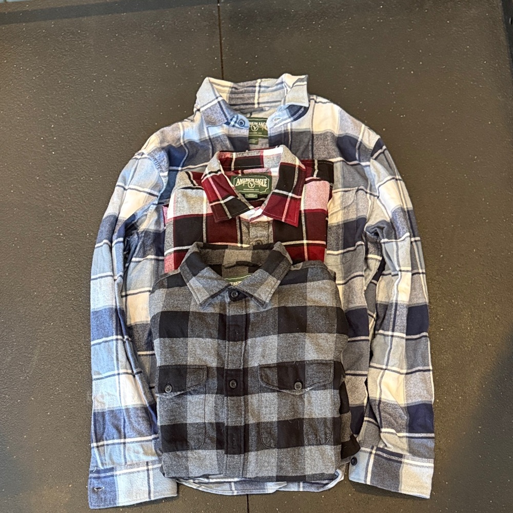 3 American Eagle Outfitters Men's Casual Plaid Shirts - Blue, Red, Black